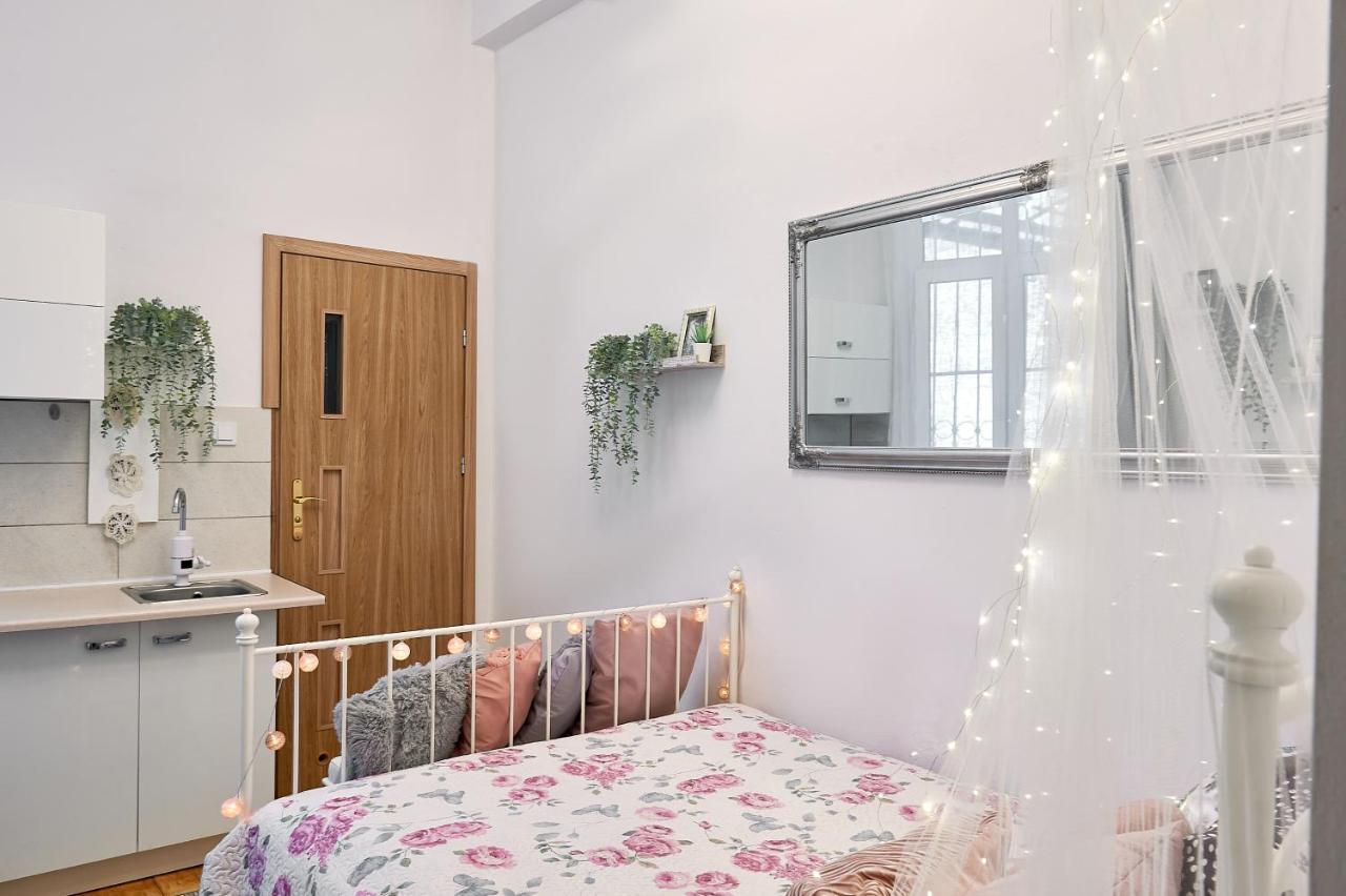 Aurora Kazimierz Apartment Красков Екстериор снимка